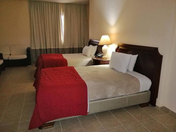 Imagen de la habitación del Hotel Ramada Santo Domingo Princess. Foto 16