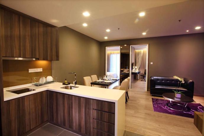 Imagen de la habitación del Hotel Ramada Suites By Wyndham Kuala Lumpur City Centre. Foto 7