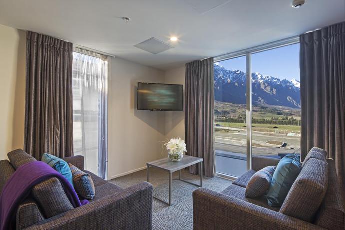 Imagen general del Hotel Ramada Suites By Wyndham Queenstown Remarkables Park. Foto 1