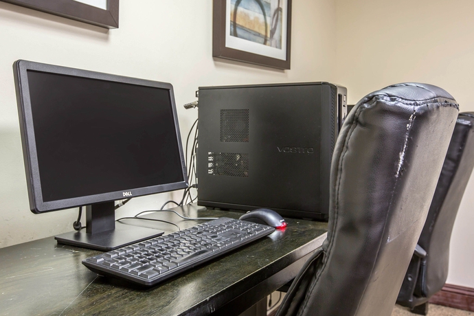 Imagen de los interiores del Hotel Ramada Suites By Wyndham San Diego. Foto 15