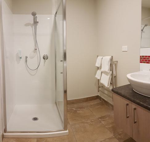 Imagen de la habitación del Hotel Ramada Suites by Wyndham Christchurch City. Foto 19