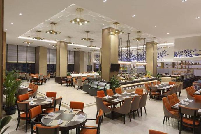 Imagen del bar/restaurante del Hotel Ramada Suzhou. Foto 3