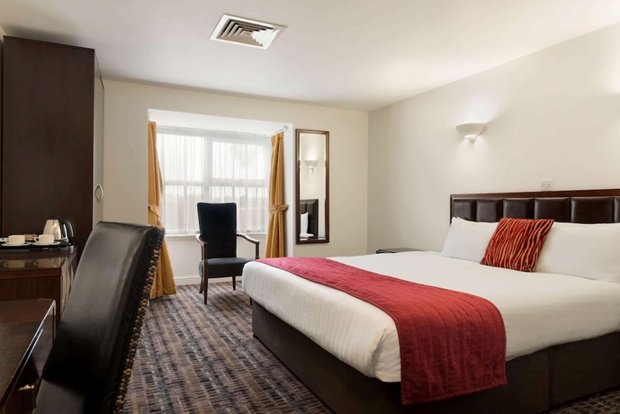 Imagen de la habitación del Hotel Ramada Warwick Kenilworth. Foto 6
