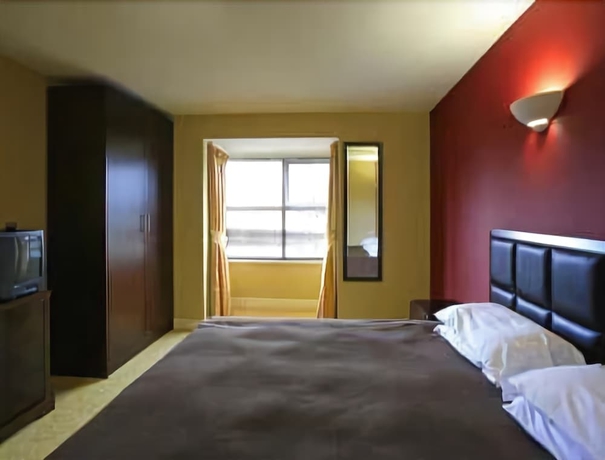 Imagen de la habitación del Hotel Ramada Warwick Kenilworth. Foto 7
