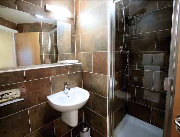 Imagen de la habitación del Hotel Ramada Warwick Kenilworth. Foto 15