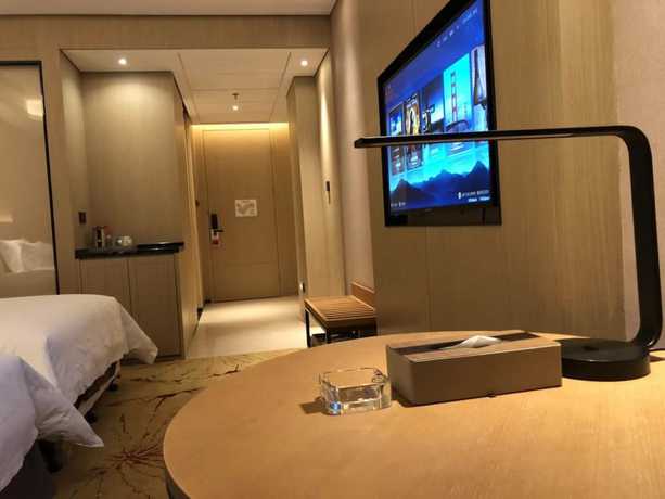 Imagen de la habitación del Hotel Ramada Wyndham Zhengzhou Xinzheng. Foto 13