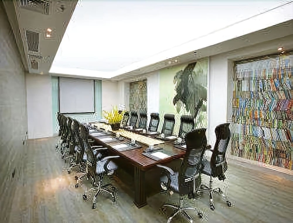 Imagen de los interiores del Hotel Ramada Xiamen. Foto 13