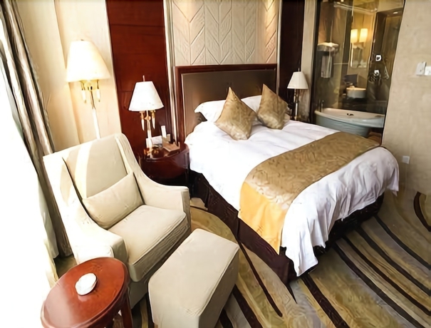 Imagen de la habitación del Hotel Ramada Yangzhou Baoying. Foto 8