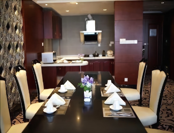 Imagen de la habitación del Hotel Ramada Yangzhou Baoying. Foto 14