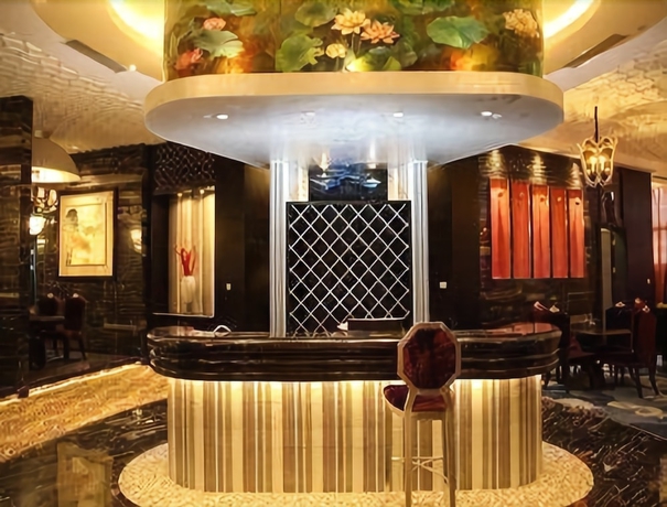 Imagen del bar/restaurante del Hotel Ramada Yangzhou Baoying. Foto 3