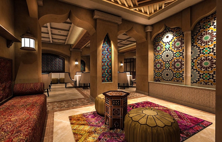 Imagen del bar/restaurante del Hotel Ramada and Suites By Wyndham Amwaj Islands Manama. Foto 4