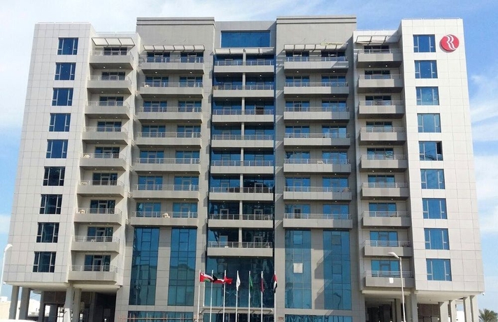 Imagen general del Hotel Ramada and Suites By Wyndham Amwaj Islands Manama. Foto 3