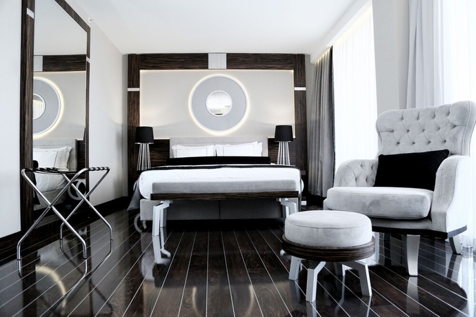 Imagen de la habitación del Hotel Ramada and Suites By Wyndham Istanbul Sisli. Foto 8