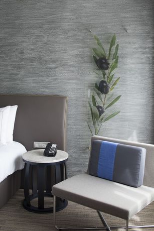 Imagen de la habitación del Hotel Ramada and Suites By Wyndham Izmir Kemalpasa. Foto 6