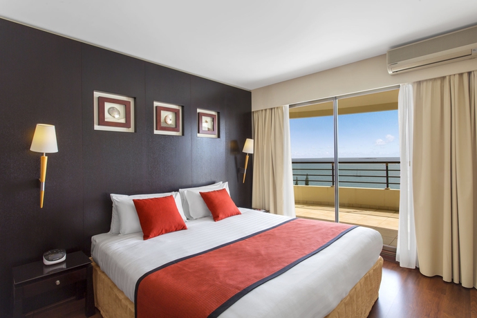 Imagen de la habitación del Hotel Ramada and Suites Noumea. Foto 4