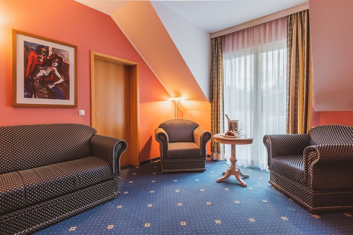 Imagen de la habitación del Hotel Ramada and Suites by Wyndham Kranjska Gora. Foto 13