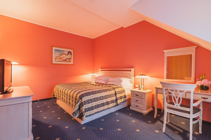 Imagen de la habitación del Hotel Ramada and Suites by Wyndham Kranjska Gora. Foto 15