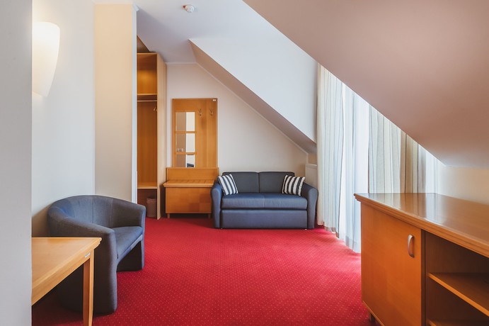 Imagen de la habitación del Hotel Ramada and Suites by Wyndham Kranjska Gora. Foto 16