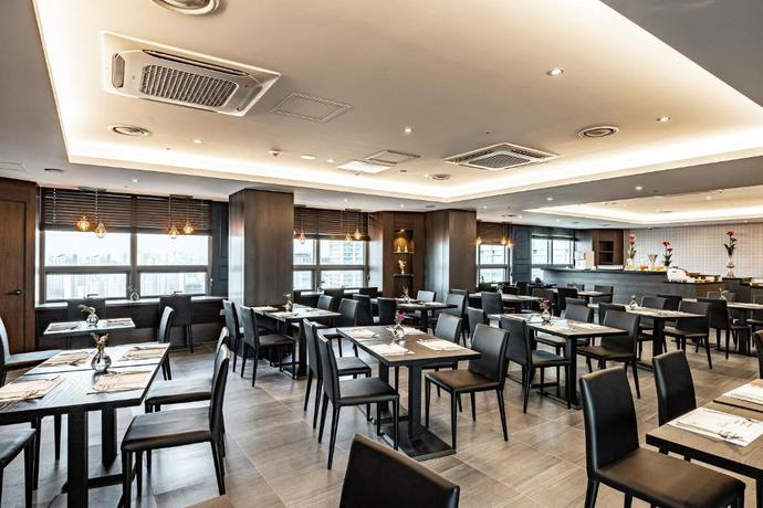 Imagen general del Hotel Ramada and suites Seoul Namdaemun. Foto 6