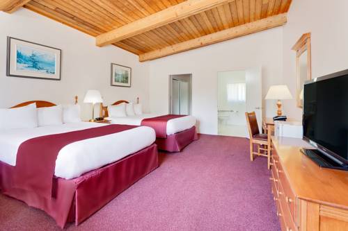 Imagen de la habitación del Hotel Ramada by Wyndham 1000 Islands Gananoque. Foto 3