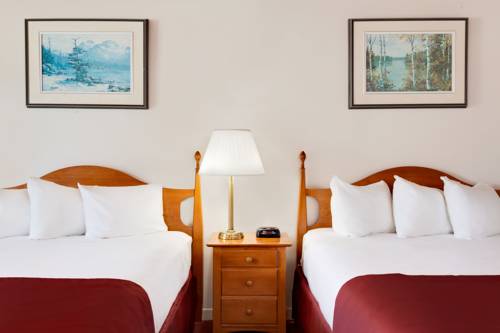 Imagen de la habitación del Hotel Ramada by Wyndham 1000 Islands Gananoque. Foto 4