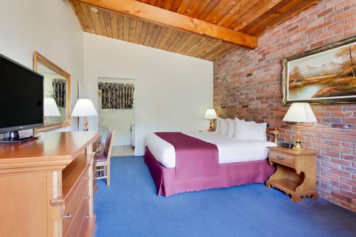 Imagen de la habitación del Hotel Ramada by Wyndham 1000 Islands Gananoque. Foto 14