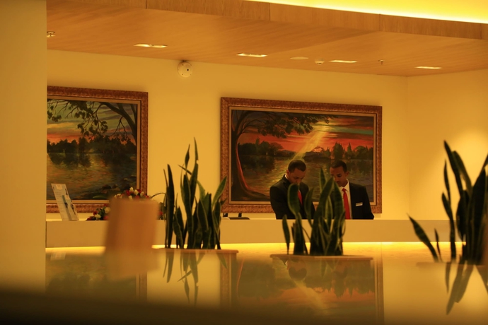 Imagen de los interiores del Hotel Ramada by Wyndham Addis Ababa. Foto 17