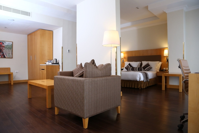 Imagen de la habitación del Hotel Ramada by Wyndham Addis Ababa. Foto 12