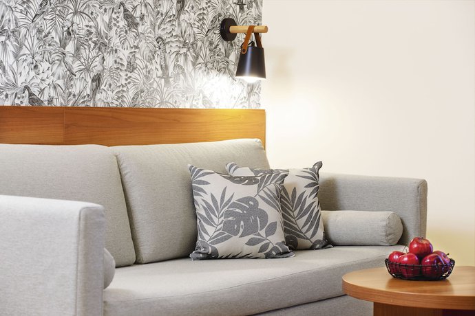 Imagen de la habitación del Hotel Ramada by Wyndham, Athens Club Attica Riviera. Foto 4