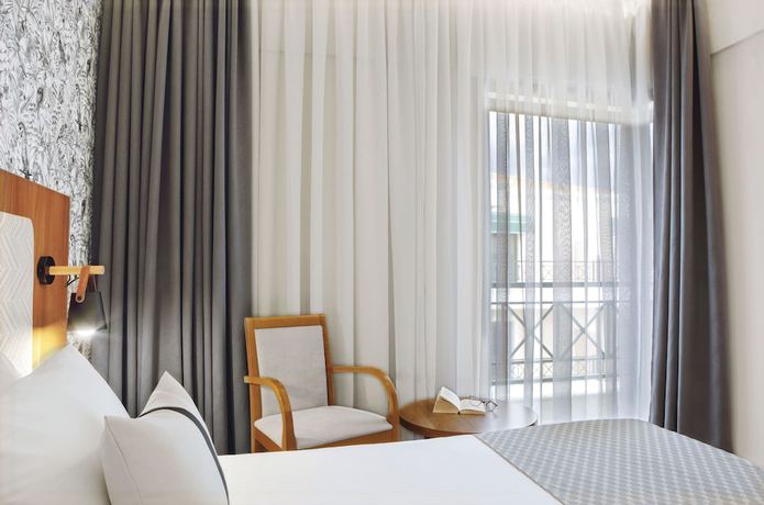 Imagen de la habitación del Hotel Ramada by Wyndham, Athens Club Attica Riviera. Foto 7