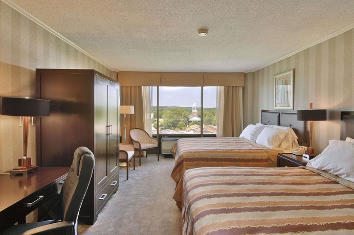 Imagen de la habitación del Hotel Ramada by Wyndham Augusta Downtown Hotel & Conference Center. Foto 5