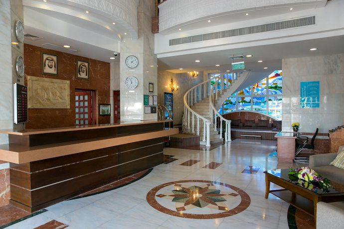 Imagen de los interiores del Hotel Ramada by Wyndham Beach Hotel Ajman. Foto 21