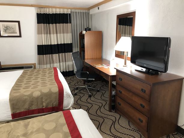 Imagen de la habitación del Hotel Ramada by Wyndham Birmingham Airport. Foto 3