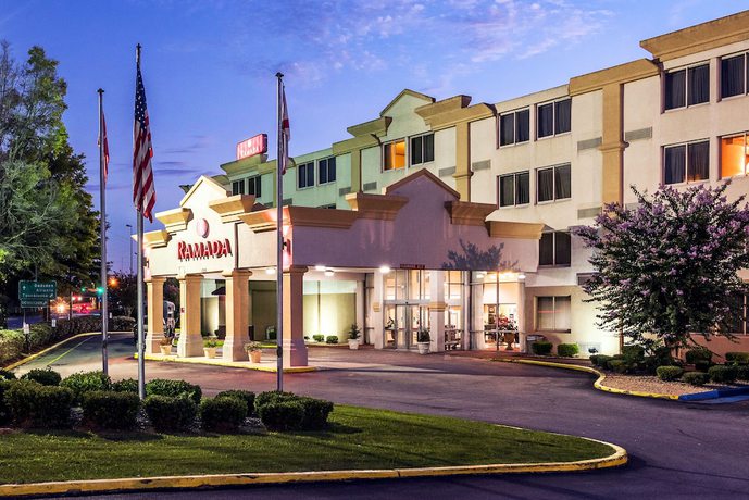 Imagen general del Hotel Ramada by Wyndham Birmingham Airport. Foto 1