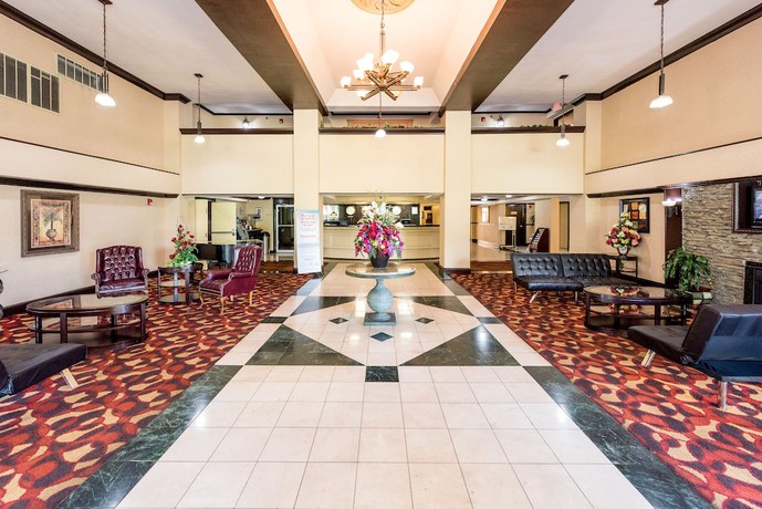 Imagen de los interiores del Hotel Ramada by Wyndham Birmingham Airport. Foto 18
