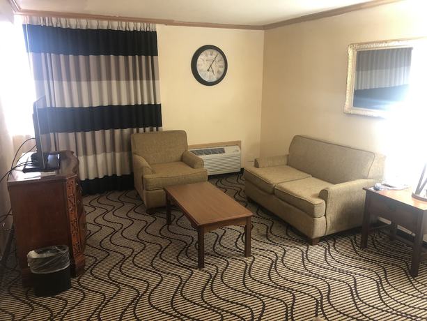 Imagen de la habitación del Hotel Ramada by Wyndham Birmingham Airport. Foto 10