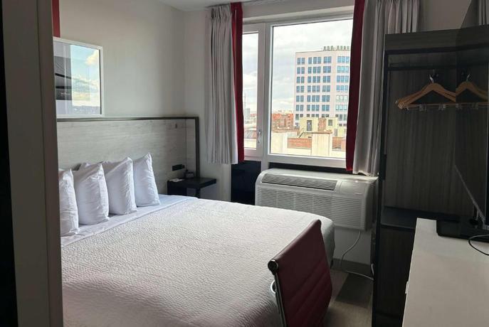 Imagen de la habitación del Hotel Ramada by Wyndham Brooklyn Near Flatbush. Foto 4
