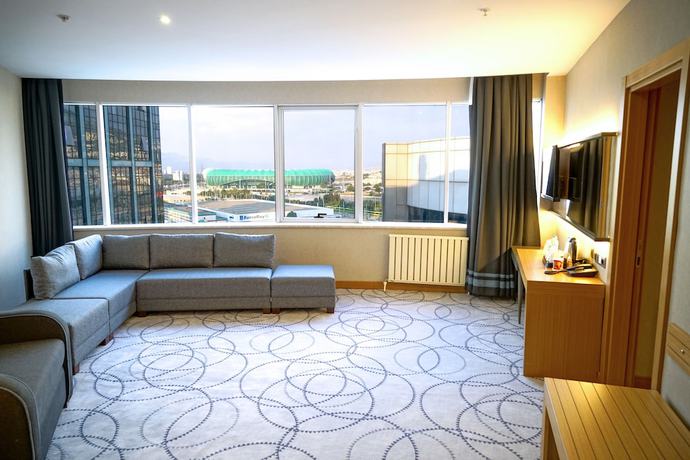 Imagen de la habitación del Hotel Ramada by Wyndham Bursa Nilufer. Foto 9