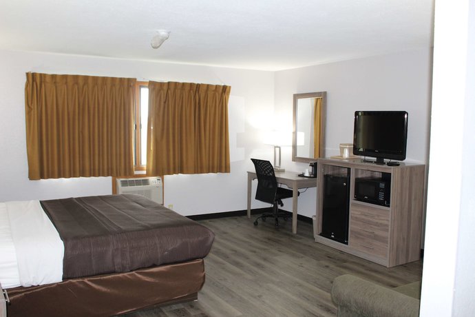 Imagen de la habitación del Hotel Ramada by Wyndham Cedar Rapids South. Foto 10