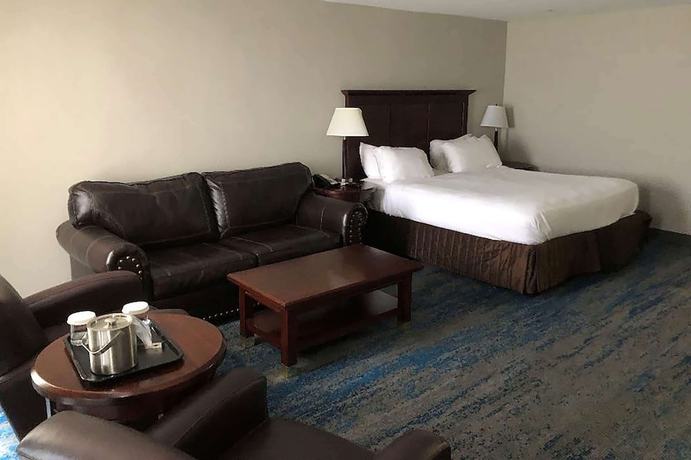 Imagen de la habitación del Hotel Ramada by Wyndham Cleveland Independence. Foto 3