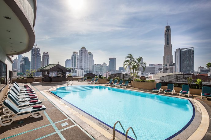 Imagen de la piscina del Hotel Ramada by Wyndham D MA Bangkok. Foto 20