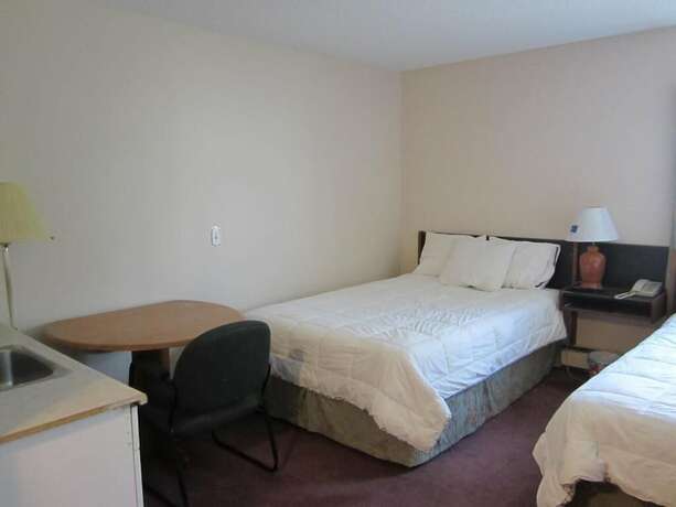 Imagen general del Hotel Ramada by Wyndham Dawson Creek. Foto 4