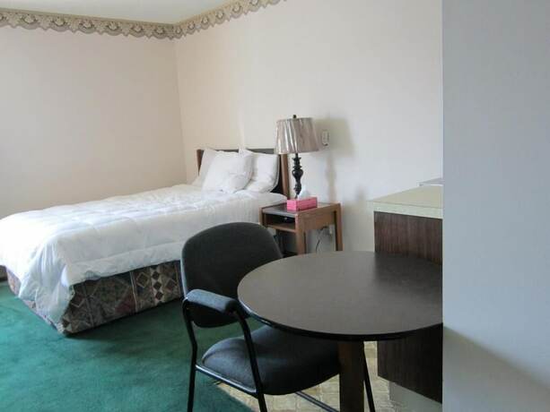 Imagen general del Hotel Ramada by Wyndham Dawson Creek. Foto 5