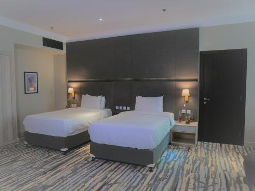 Imagen de la habitación del Hotel Ramada by Wyndham Doha Old Town. Foto 12