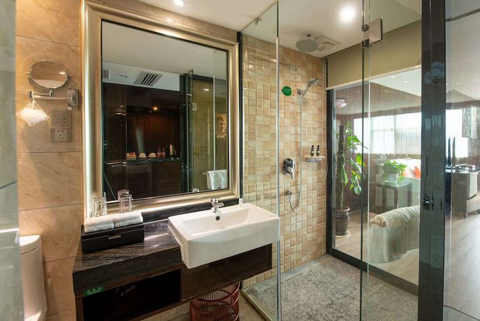 Imagen de la habitación del Hotel Ramada by Wyndham Encore Kaili West. Foto 17