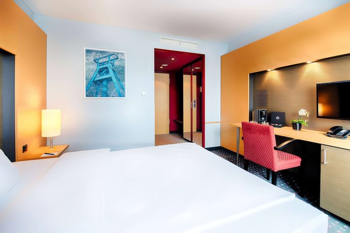 Imagen de la habitación del Hotel Ramada by Wyndham Essen. Foto 6