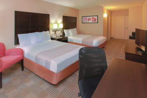 Imagen de la habitación del Hotel Ramada by Wyndham Fairfield NJ. Foto 2