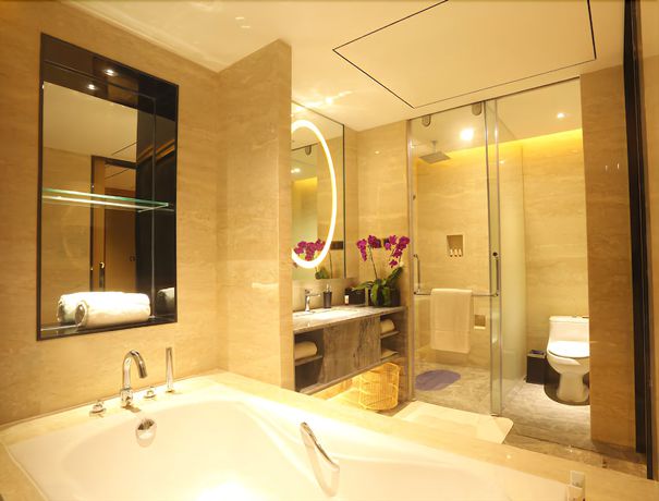 Imagen de los interiores del Hotel Ramada by Wyndham Foshan Nanhai. Foto 18