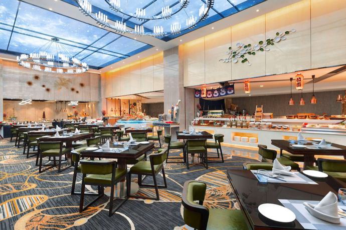 Imagen del bar/restaurante del Hotel Ramada by Wyndham Foshan Shunde. Foto 7