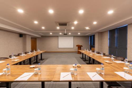 Imagen general del Hotel Ramada by Wyndham Gaziantep. Foto 8